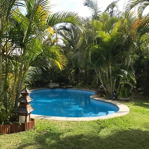 Tallow (adults Only) 3*, Byron Bay Australia